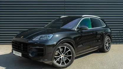 Gebraucht Porsche Cayenne 474 PS (348 kW) 2023 Schwarz SUV