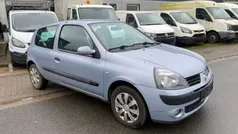 Gebraucht 2004 Renault Clio II Dynamique Kleinwagen | 1.490 € (Guter Preis)