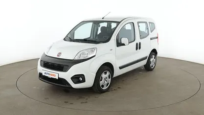 Gebraucht Fiat Qubo Lounge 78 PS (57 kW) 2017 Weiß Van / Kleinbus