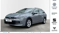 Grau Gebraucht 2024 VW Golf VIII Life Kombi | 27.330 € (Fairer Preis)