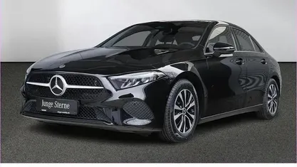 Gebraucht Mercedes A180 136 PS (100 kW) 2024 Limousine