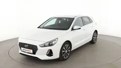 Weiß Gebraucht 2018 Hyundai i30 Style Limousine | 15.780 € (Fairer Preis)