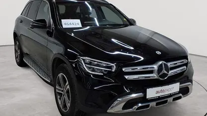 Schwarz Gebraucht 2021 Mercedes GLC300e Exclusive SUV | 29.990 € (Fairer Preis)