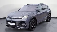 Grau Gebraucht 2024 VW Tiguan R-line SUV | 52.860 € (Fairer Preis)