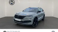 Grau Gebraucht 2021 Skoda Karoq SportLine SUV | 23.980 € (Fairer Preis)