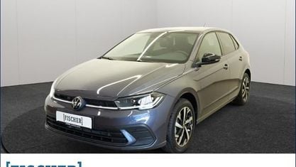 Neu VW Polo 116 PS (85 kW) 2026 Grau Limousine