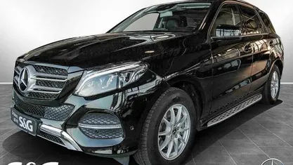 Metalliclack obsidianschwarz Gebraucht 2018 Mercedes GLE350 SUV | 36.377 € (Fairer Preis)