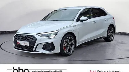 Gebraucht Audi A3 S-Line 245 PS (180 kW) 2022 Weiß Limousine