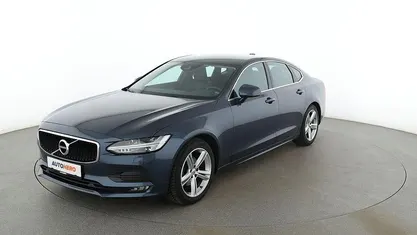 Usata Volvo S90 Momentum 190 CV (139 kW) 2019 Blu Berlina