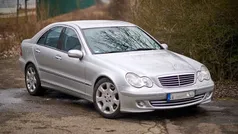 Silber Gebraucht 2004 Mercedes C230 Avantgarde Limousine | 4.200 € (Fairer Preis)