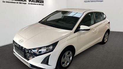 Käytetty Hyundai i20 Select 101 HP (74 kW) 2024 Valkoinen Viistoperä