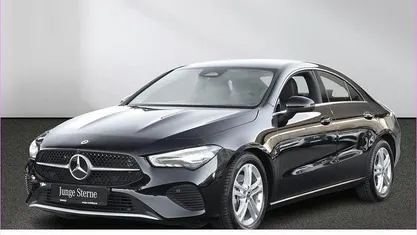Gebraucht Mercedes CLA180 136 PS (100 kW) 2024 Limousine