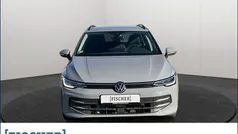 Grau Gebraucht 2024 VW Golf VIII Life Kombi | 27.995 € (Fairer Preis)