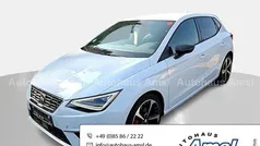 "nevada" weiss Gebraucht 2024 Seat Ibiza FR Limousine | 21.490 € (Fairer Preis)