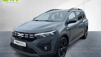 Gebraucht 2022 Dacia Jogger Extreme Van / Kleinbus | 16.280 € (Fairer Preis)