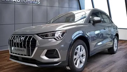 Gebraucht Audi Q3 Advanced Plus 150 PS (110 kW) 2023 Grau SUV