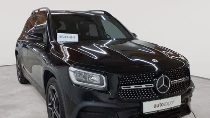 Nachtschwarz Gebraucht 2023 Mercedes GLB200 AMG line SUV | 34.990 € (Guter Preis)
