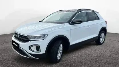 Gebraucht VW T-Roc Life 150 PS (110 kW) 2024 Pure white SUV