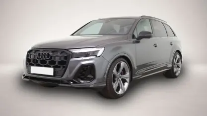 Gebraucht Audi SQ7 Ambiente 507 PS (372 kW) 2025 Grau SUV