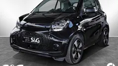 Bodypanels in black Gebraucht 2020 Smart ForTwo Electric Drive Passion Kleinwagen | 10.490 € (Fairer Preis)