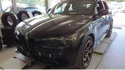 Gebraucht Alfa Romeo Stelvio Veloce 209 PS (153 kW) 2023 SUV
