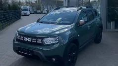 Grau Gebraucht 2024 Dacia Duster Extreme SUV | 22.980 € (Fairer Preis)