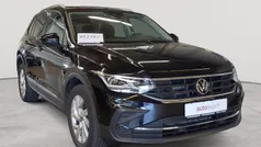 Deep black perleffekt Gebraucht 2022 VW Tiguan Active SUV | 28.590 € (Guter Preis)