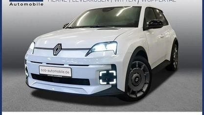 Gebraucht Renault 5 E-Tech Evolution 89 kW (122 PS) 2025 Perlmuttweiß Limousine