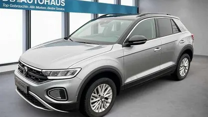 Gebraucht VW T-Roc Life 150 PS (110 kW) 2023 SUV