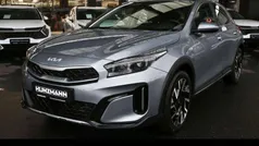 Lunarsilber metallic Gebraucht 2024 Kia XCeed Vision SUV | 26.480 € (Guter Preis)