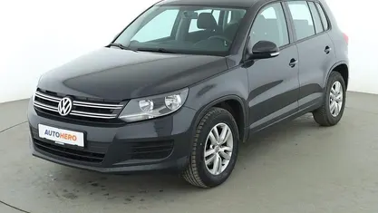 Second-hand VW Tiguan Trendline 125 CP (91 kW) 2016 Gri SUV