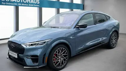Gebraucht Ford Mustang Mach-E GT 358 kW (487 PS) 2024 Blau SUV