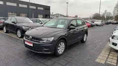 Uranograu Gebraucht 2018 VW Tiguan Trendline SUV | 22.940 € (Guter Preis)