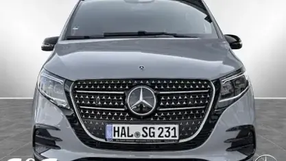 Gebraucht Mercedes V250 AMG 190 PS (139 kW) 2025 Alpingrau Van / Kleinbus