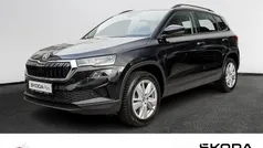Schwarz Gebraucht 2024 Skoda Karoq Selection SUV | 30.990 € (Fairer Preis)