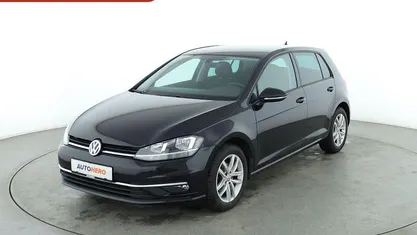 Schwarz Gebraucht 2017 VW Golf VII Comfortline Limousine | 13.310 € (Fairer Preis)