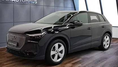 Schwarz Gebraucht 2023 Audi Q4 e-tron Advanced SUV | 24.960 € (Superpreis)