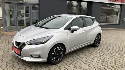 Gebraucht Nissan Micra 92 PS (67 kW) 2022 Silber schwarz Kleinwagen