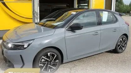 Neu Opel Corsa 101 PS (74 kW) 2026 Grafik grau (uni) Kleinwagen