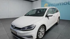 Weiß Gebraucht 2019 VW Golf VII Kombi | 16.949 € (Fairer Preis)