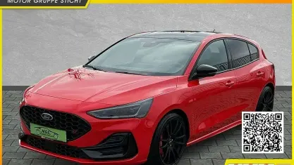 Second-hand Ford Focus ST 280 CP (205 kW) 2024 Roșu Berlinǎ