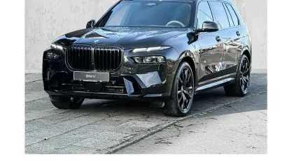 Gebraucht BMW X7 M Sport 340 PS (250 kW) 2025 Schwarz SUV