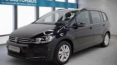 Schwarz Gebraucht 2023 VW Touran Comfortline Van / Kleinbus | 27.390 € (Fairer Preis)