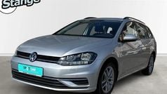 Silber Gebraucht 2020 VW Golf VII Comfortline Kombi | 15.490 € (Fairer Preis)