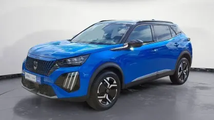 Gebraucht Peugeot 2008 GT 131 PS (96 kW) 2024 Blau SUV
