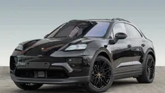 Tiefschwarzmetallic Gebraucht 2025 Porsche Macan SUV | 113.000 € (Fairer Preis)