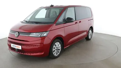 Gebraucht VW Multivan Life 218 PS (160 kW) 2022 Rot Van / Kleinbus