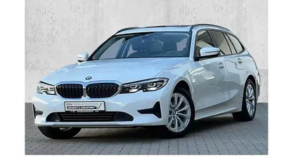 Gebraucht BMW 320 Advantage 190 PS (139 kW) 2020 Kombi