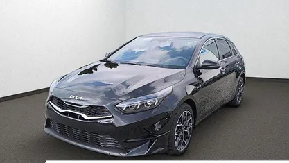 Gebraucht Kia Ceed 140 PS (102 kW) 2025 Schwarz Kleinwagen