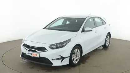Gebraucht Kia Ceed Edition 7 120 PS (88 kW) 2022 Weiß Kleinwagen